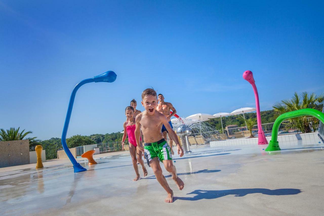 Mobilhome Victoria Camping Lanterna Tar-Vabriga 外观 照片